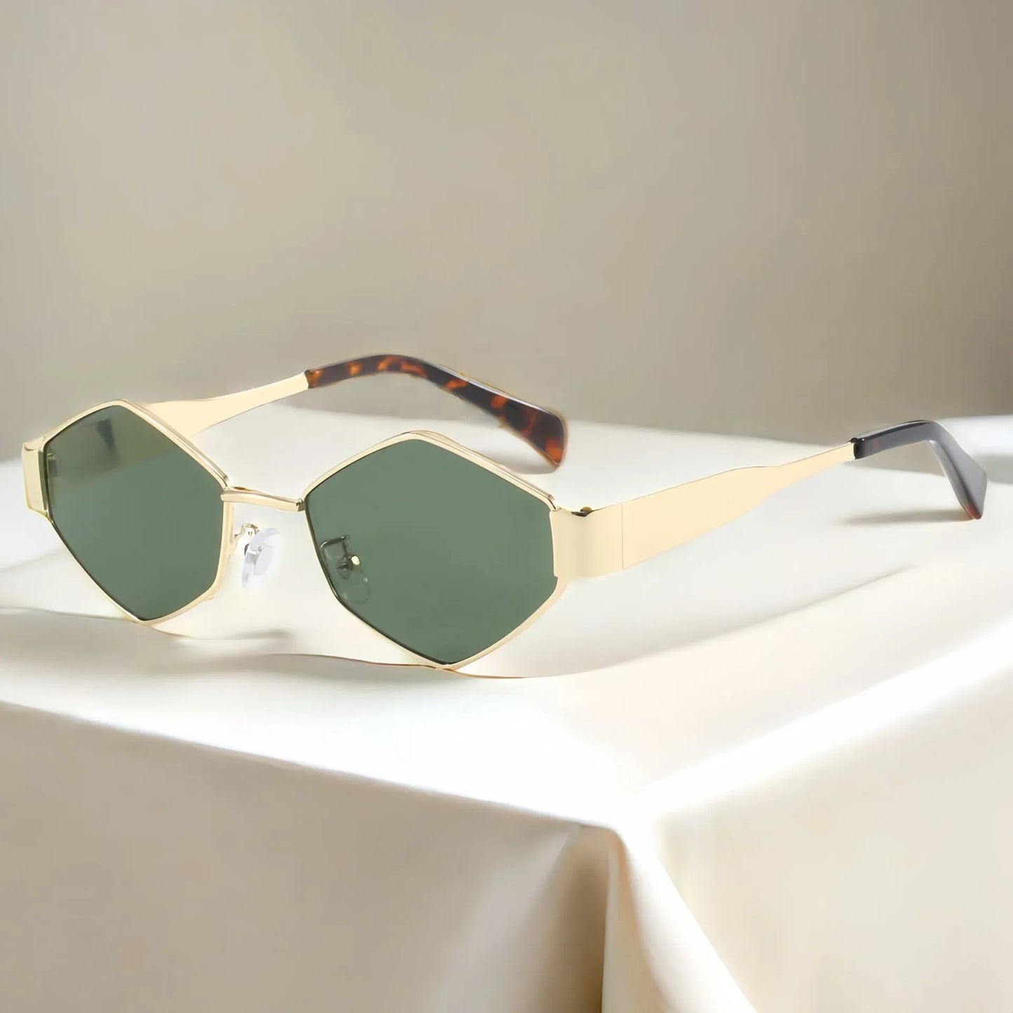 Vintage Hexagon Fashion Sunglasses