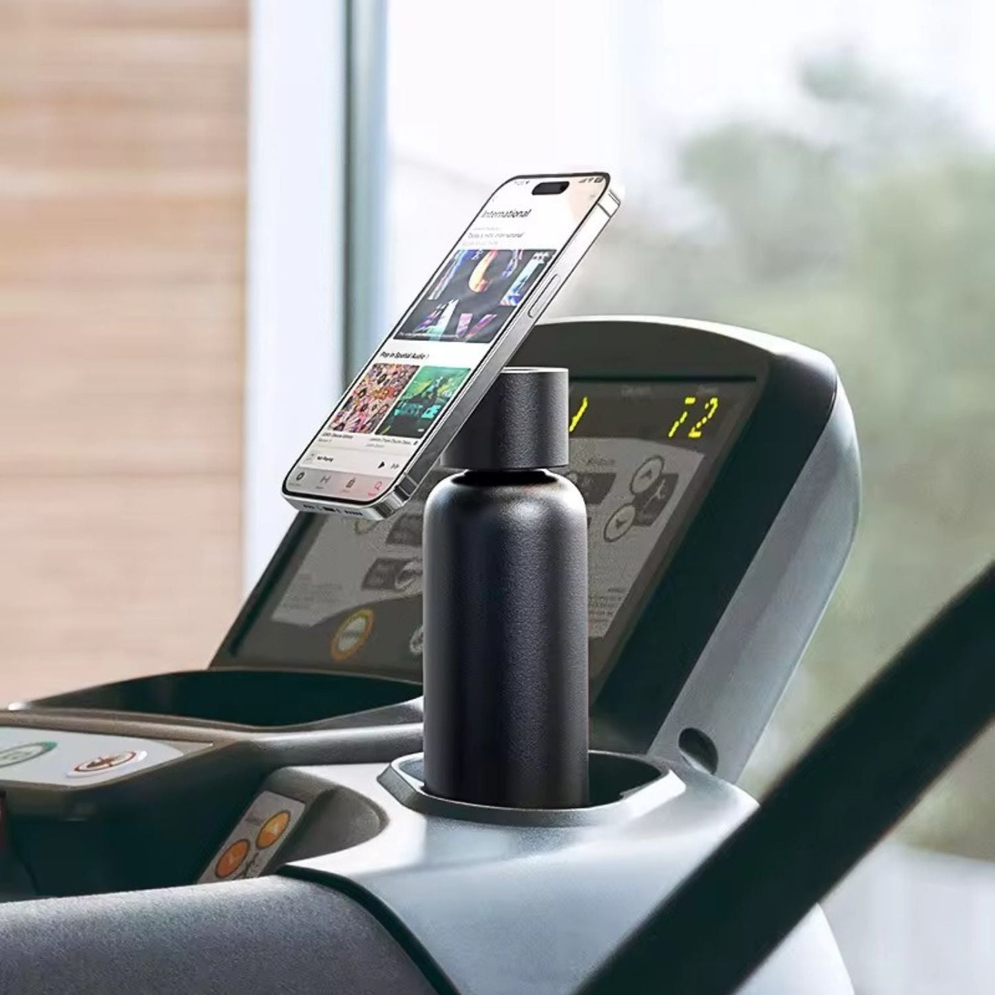 Magnetic Lid Hydration Bottle Holder