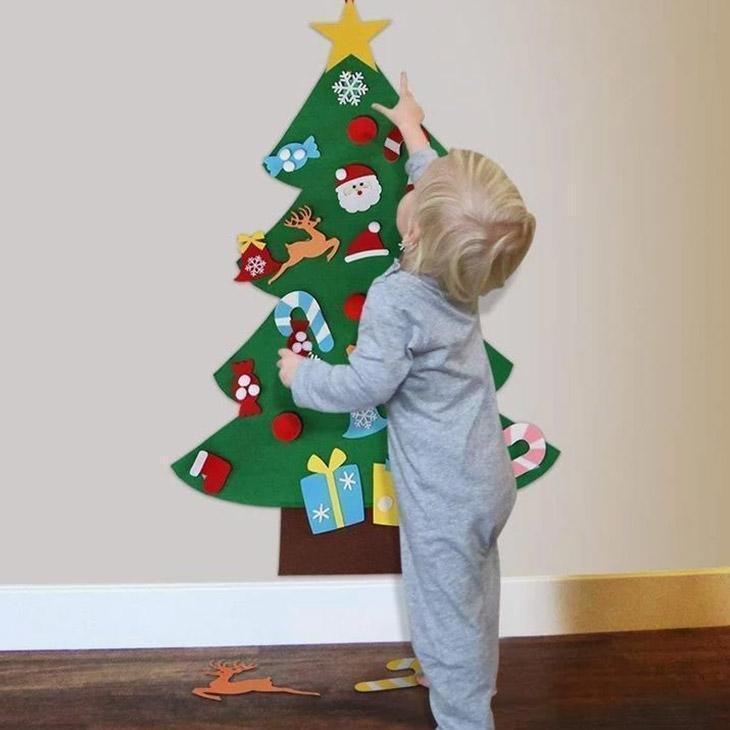 Felt Fun Christmas Tree for Kids